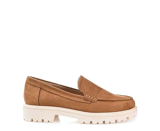 Journee Collection Erika Womens Pointed Closed Toe Loafers, 8 1/2 Medium, Brown