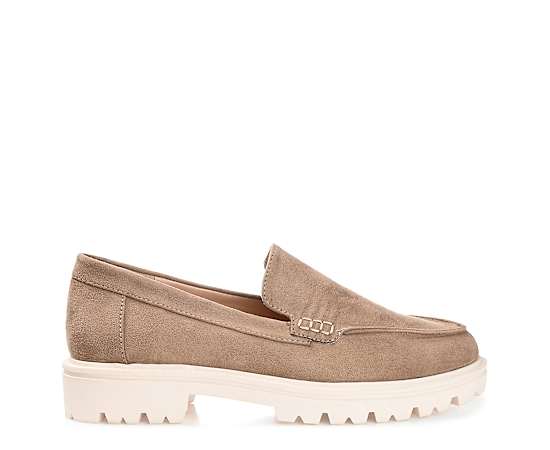 Journee Collection Erika Womens Pointed Closed Toe Loafers, 7 1/2 Medium, Beige