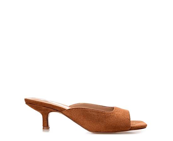 JOURNEE COLLECTION-WOMENS LARNA SANDAL