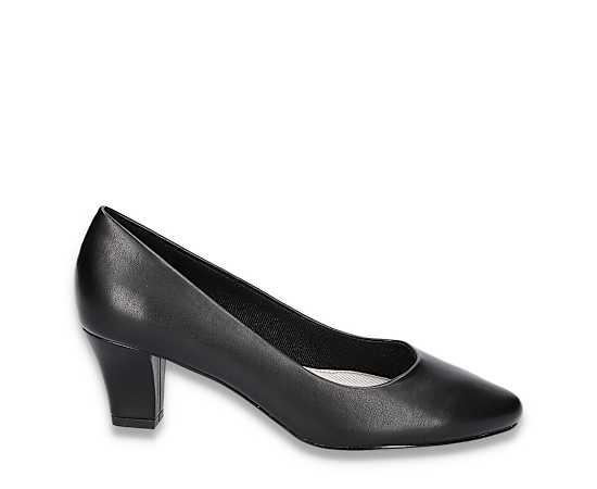 Easy Street Womens Ballari Pump