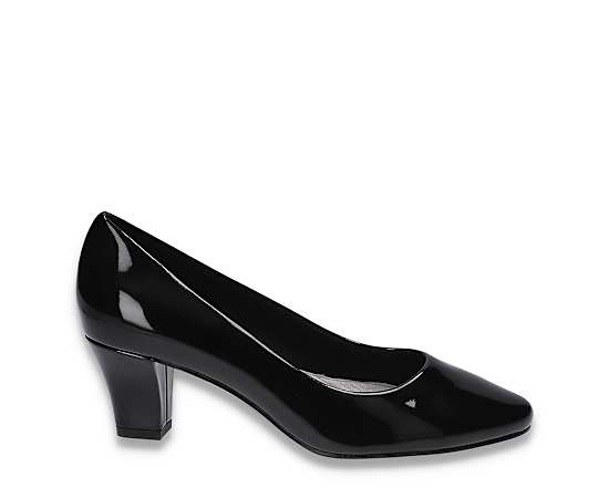 Womens Easy Street Ballari Patent Round Toe Pumps