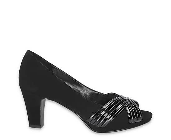 WOMENS LAVISH PUMP