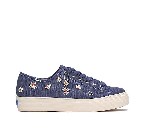 WOMENS TRIPLE KICK SNEAKER