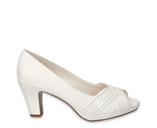WOMENS LAVISH PUMP