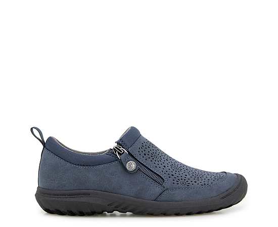WOMENS AVERY SLIP ON SNEAKER