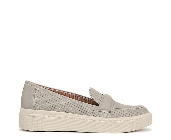 Womens LifeStride Genevachop Round Toe Loafers