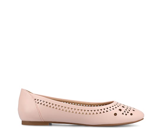 Journee Collection Kamrah Womens Round Closed Toe Ballet Flats, 10 Medium, Pink