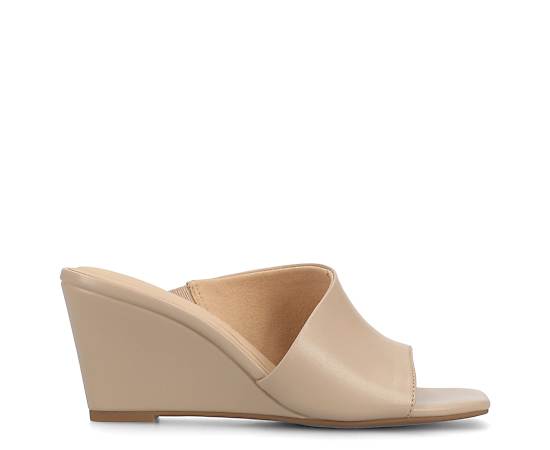 JOURNEE COLLECTION-WOMENS CLEMENTINE WEDGE SANDAL