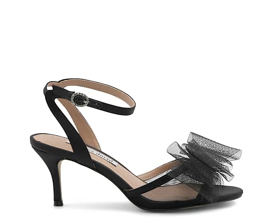 WOMENS BRIDGES PUMP