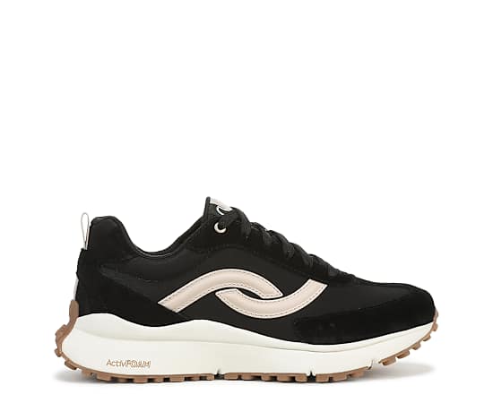 WOMENS JETSETTER SNEAKER