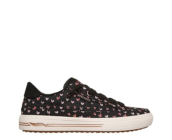 WOMENS ARCH FIT ARCADE LOVE ON TOP SNEAKER