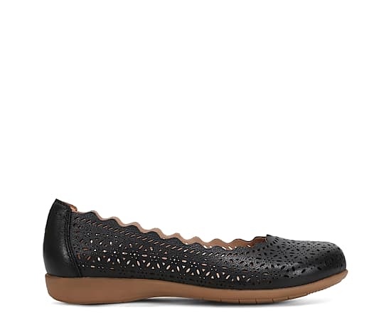 EARTH-WOMENS BRIA FLAT
