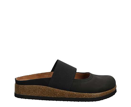 WHITE MOUNTAIN-WOMENS BASSI CLOG