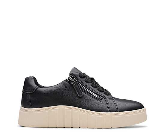 Clarks Collection Mykah Joy Leather Casual Sneaker - Black - Size 12