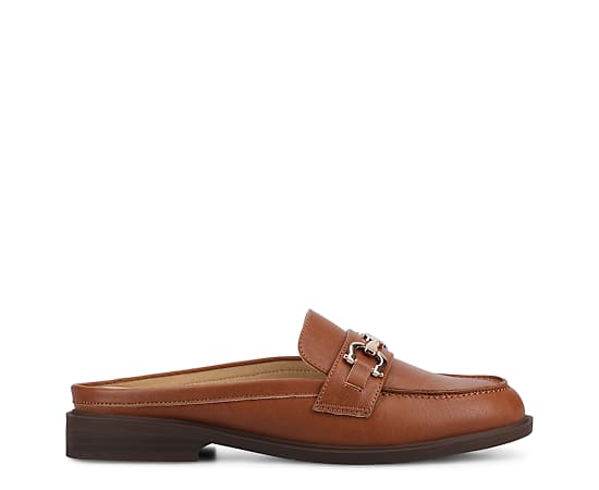 Journee Collection Womens Moc Closed Toe Loafers, 12 Medium, Brown