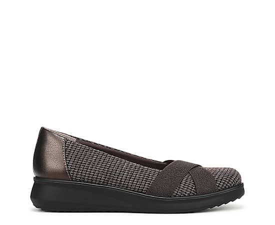 Bzees For LifeStride Fairleigh Ballet Flat Shoes (Dark Choco Houndstooth Fabric) 7.0 W