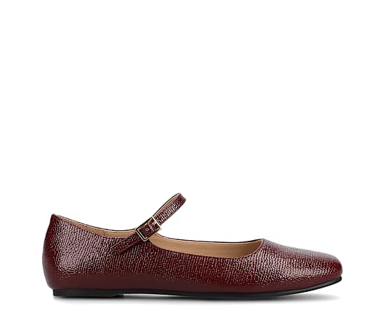 Journee Collection Womens Square Closed Toe Mary Jane Shoes, 8 1/2 Wide, Red