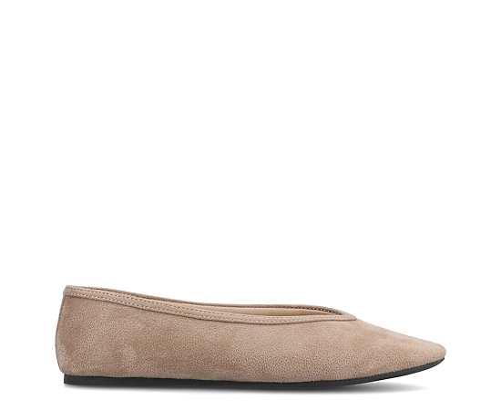 Journee Collection Women's Fortune Ballet Flats - Taupe