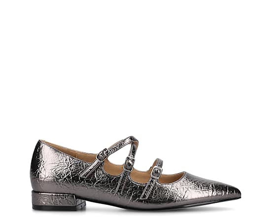 Journee Collection Women's Gretel Pointed Toe Flats - Pewter