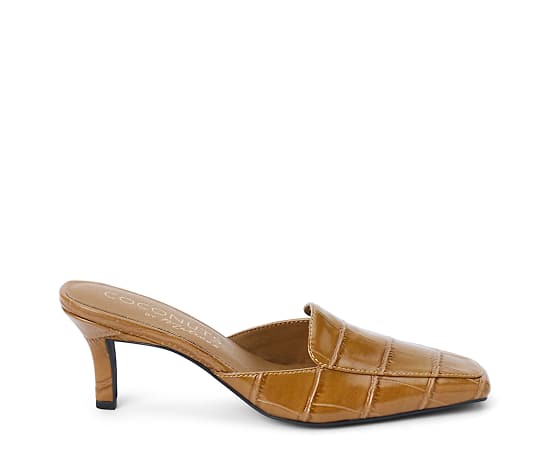 COCONUTS BY Matisse Davey Womens Square Closed Toe Mules, 8 Medium, White