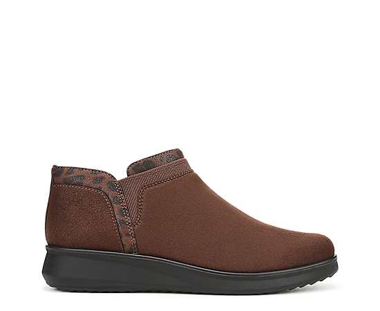 Bzees For LifeStride Flynn Ankle Bootie Boots (Tiramisu Brown Stretch Fabric) Suede 10.0 W