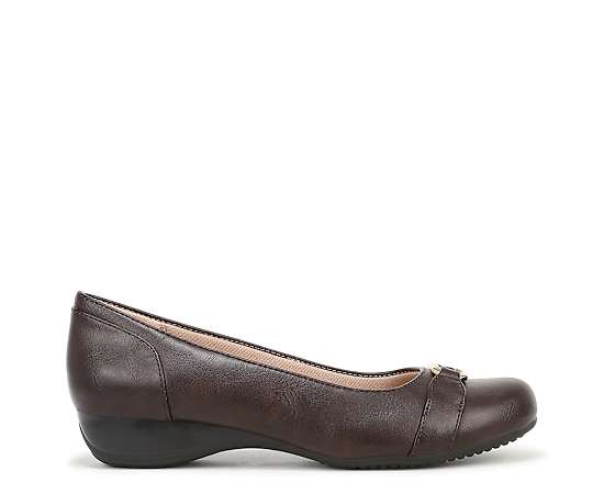 Womens Lifestride Daniela Flats