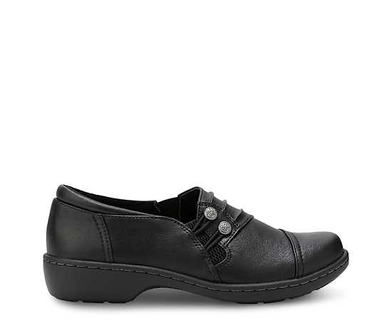 Eastland Sylvan Womens Round Closed Toe Slip-On Shoe, 9 Medium, Black