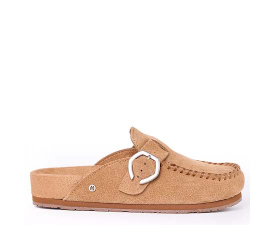 Minnetonka Women's Suede Adjustable Buckle Clogs - Cinnamon