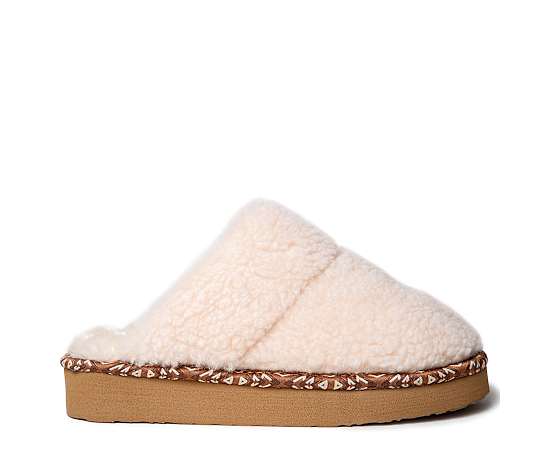MINNETONKA-WOMENS CERISE SLIPPER