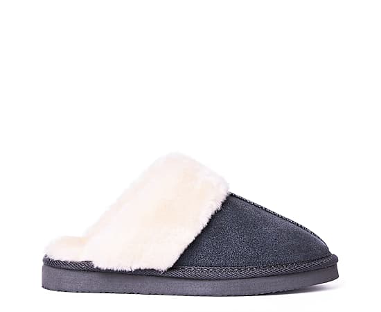 MINNETONKA-WOMENS CHESNEY SLIPPER