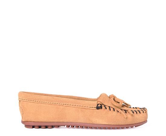 MINNETONKA-WOMENS KILTY LOAFER