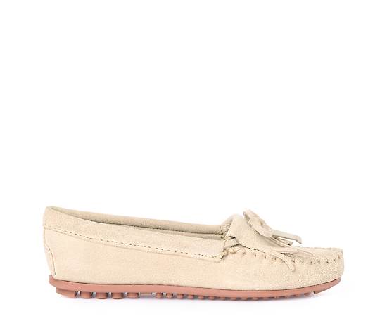 MINNETONKA-WOMENS KILTY LOAFER