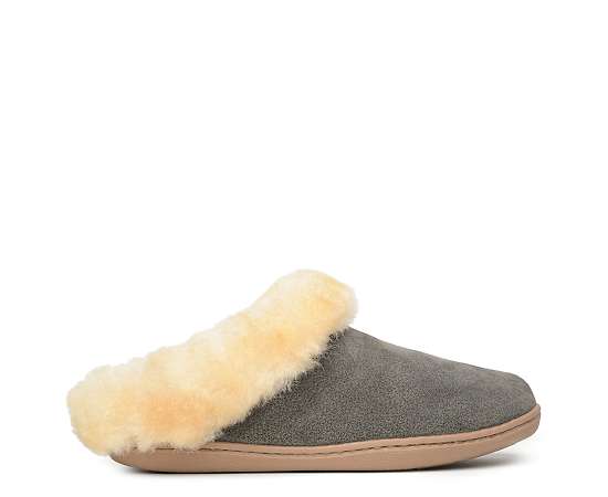 MINNETONKA-WOMENS SHEEPSKIN CLOG