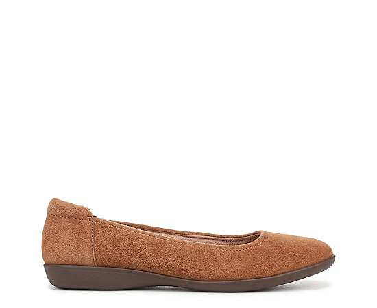 Womens Naturalizer Flexy Ballet Flats