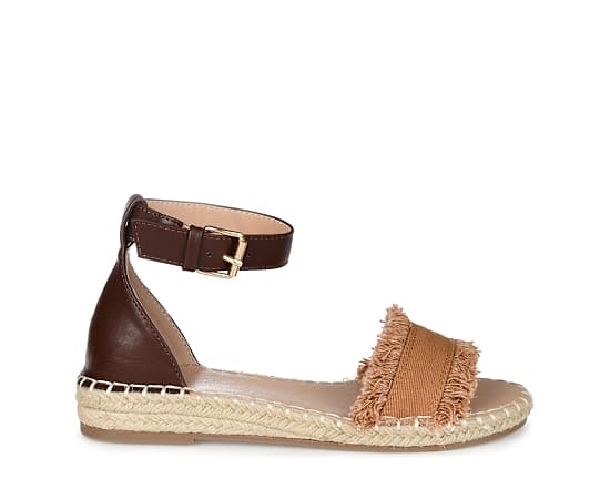 Journee Collection Womens Tristeen Wedge Sandals, 7 Medium, Beige
