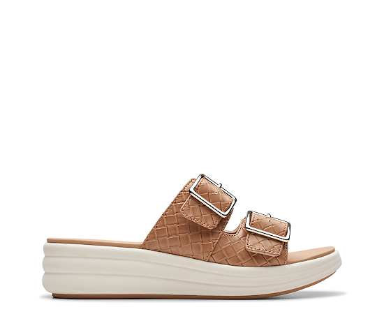 CLARKS-WOMENS DRIFT BUCKLE SANDAL