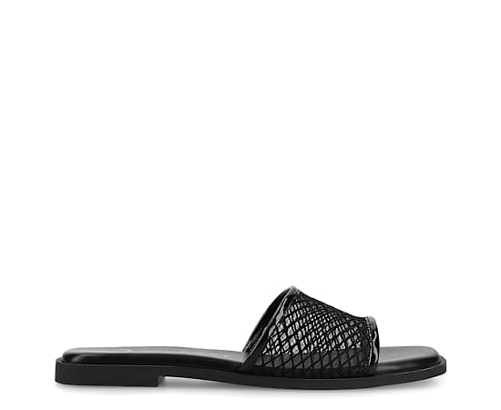 Journee Collection Womens Breckley Flat Sandals, 6 1/2 Medium, Black