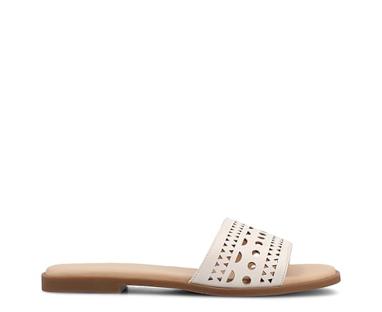 Journee Collection Womens Brodie Flat Sandals, 8 Medium, Beige