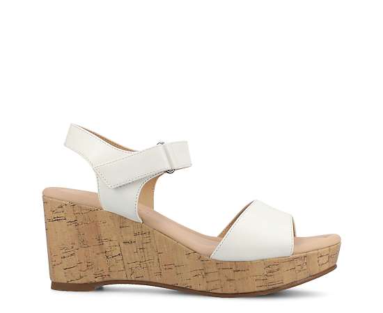 Journee Collection Womens Ranae Wedge Sandals, 10 Medium, White