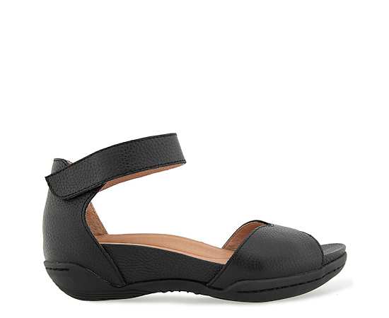 Jambu Women's Missy Casual Flat Sandal - Black