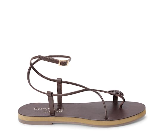 COCONUTS BY Matisse Womens Cassian Criss Cross Strap Flat Sandals, 9 Medium, Brown