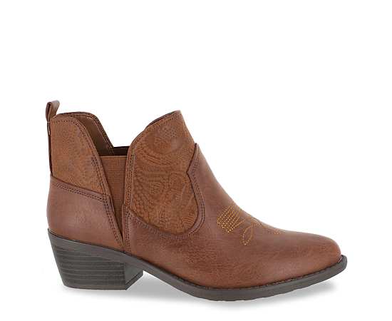 EASY STREET-WOMENS LEGEND BOOTIE