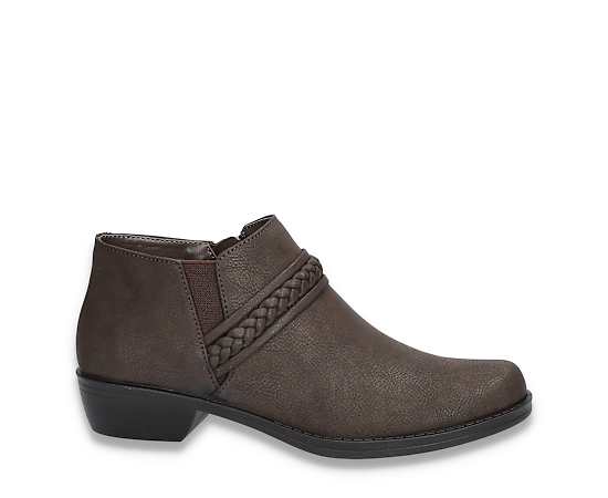 Easy Street Womens Jalia Block Heel Booties, 6 Medium, Black