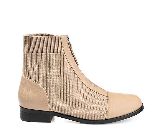 Journee Collection Womens Bexlie Bootie