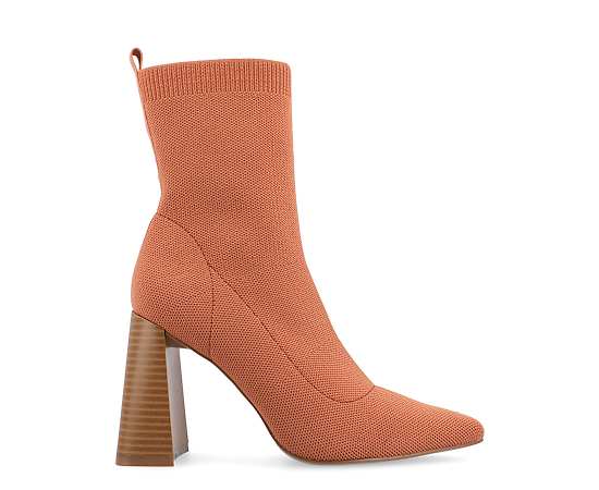 JOURNEE COLLECTION-WOMENS NORALINN BOOTIE