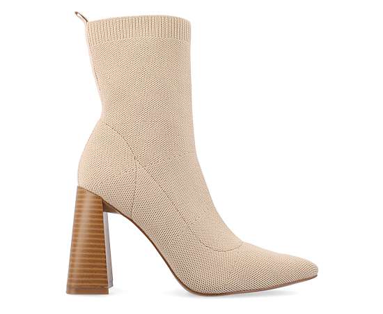 JOURNEE COLLECTION-WOMENS NORALINN WIDE BOOTIE