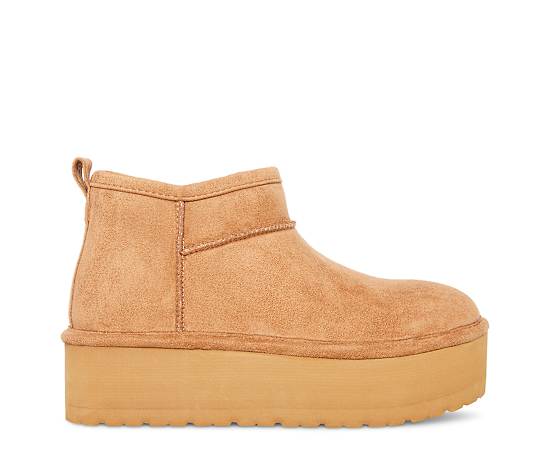 WOMENS EMBRACCE LOW FUR BOOT