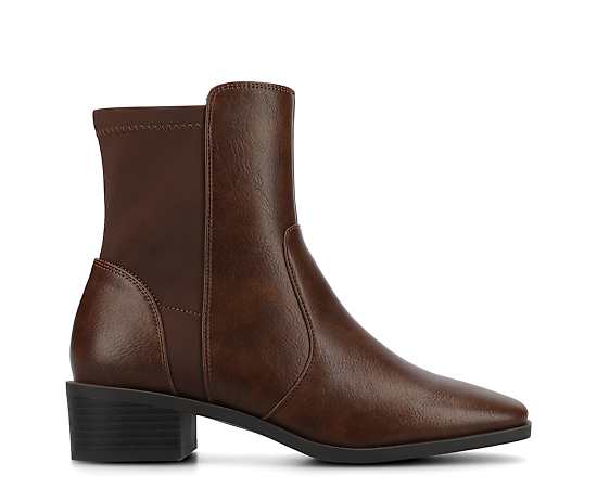 Journee Collection Women's Renna Block Heel Comfort Boots - Chocolate