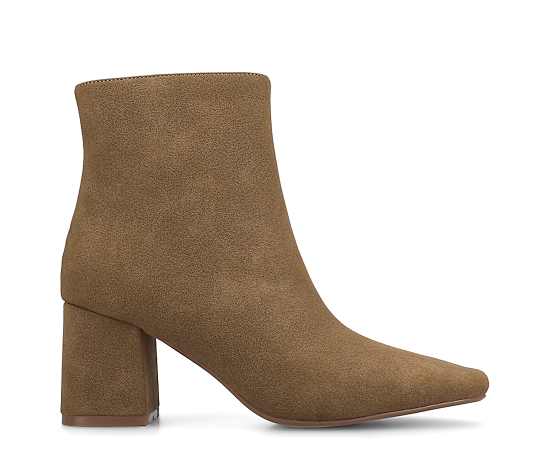 Journee Collection Womens Block Heel Booties, 6 Medium, Beige
