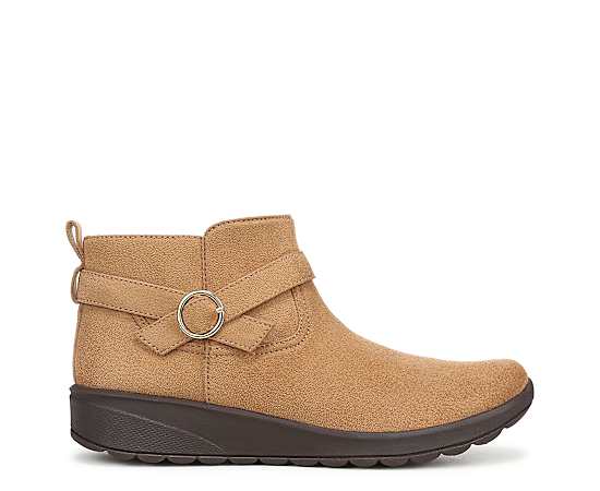 Bzees For LifeStride Guilder Ankle Bootie Boots (Honey Tan Stretch Fabric) 7.0 M